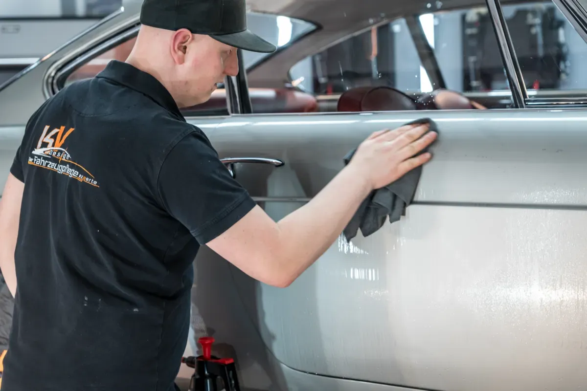 Komplettreinigung Fahrzeug